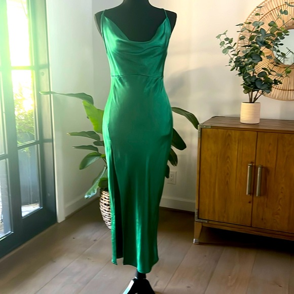 Lioness Dresses & Skirts - Women’s Lioness Walk the Line Midi Dress Size XXS